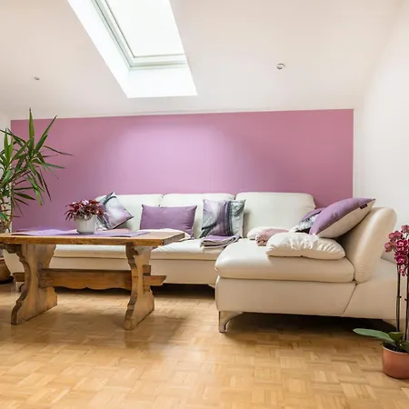 Stadtbauernhof Salzburg - Ferienwohnung - Gut Unterleithen Exterior foto